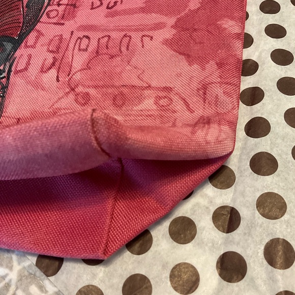 Fun Collectible Tote - Picture 5 of 11